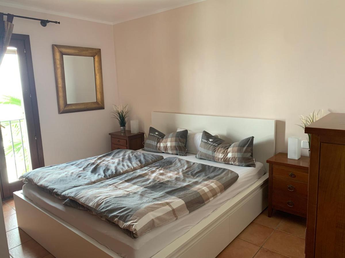 Residencia Cala Dorada Apartamento Portopetro Exterior foto