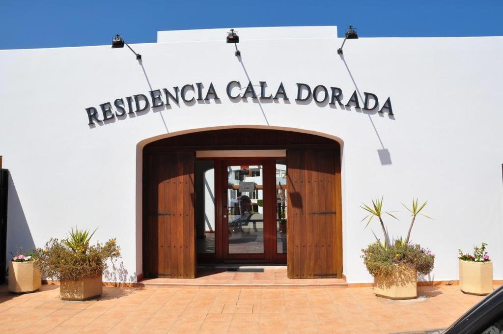 Residencia Cala Dorada Apartamento Portopetro Exterior foto